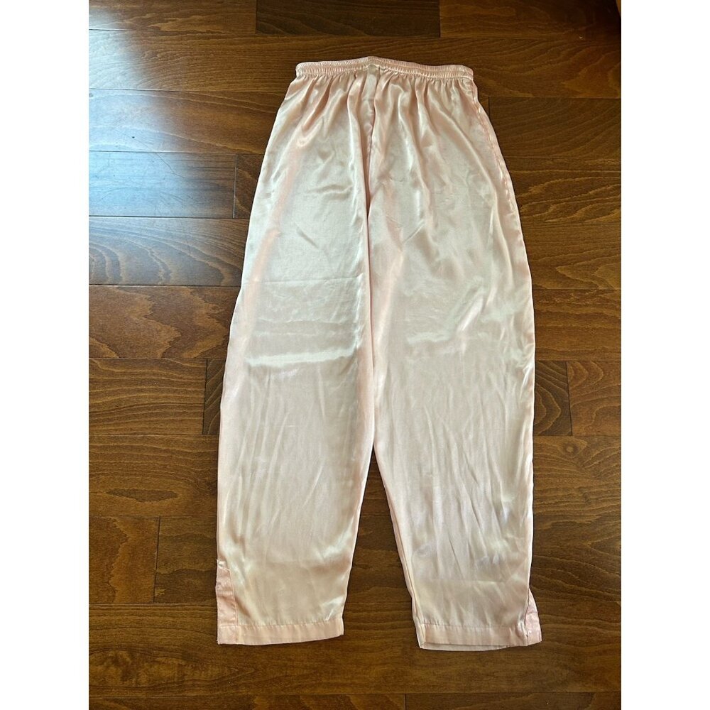 Victoria's Secret Satin Pajama Set M Pink‎ Peach Gold Label Floral Lace DEFECT - Picture 13 of 13